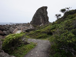 室戸岬散策：烏帽子岩